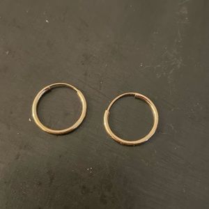 Mejuri 14K Yellow Gold Small Hoops
